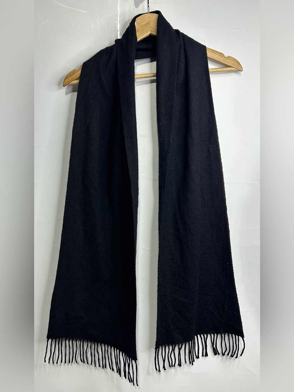 Johnstons of Elgin Cashmere Black 100% Cashmere Scarf